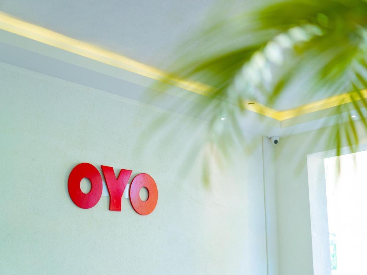 Oyo 4964 Golden Oyster Suites Dehradun Eksteriør bilde